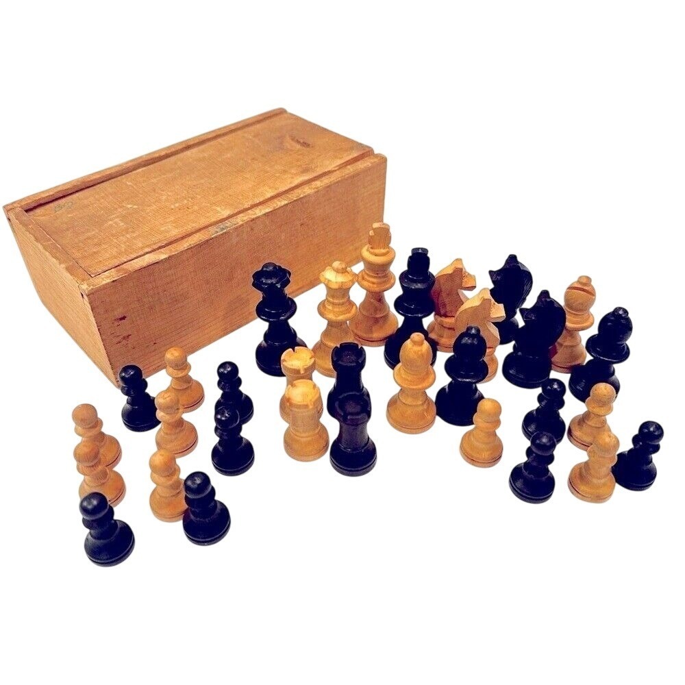 Vintage Wood Hand Carved 32 Piece Chess Set Wood Box Antique Toy Game Primitive